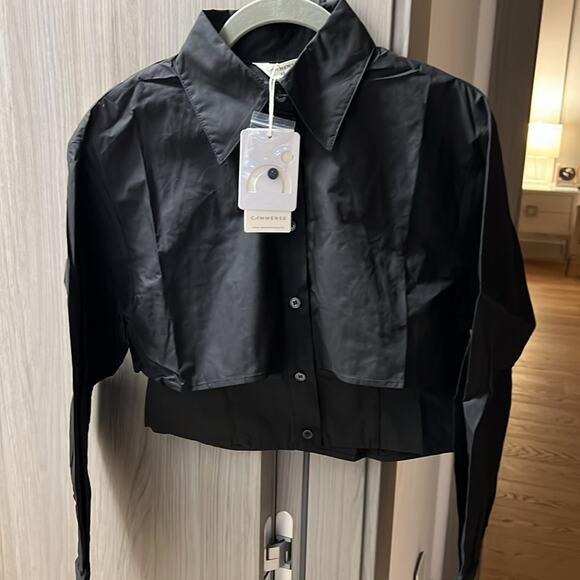 NWT REVOLVE & MINIMALIST lovers COMMENSE cropped black blouse XS - Picture 4 of 9